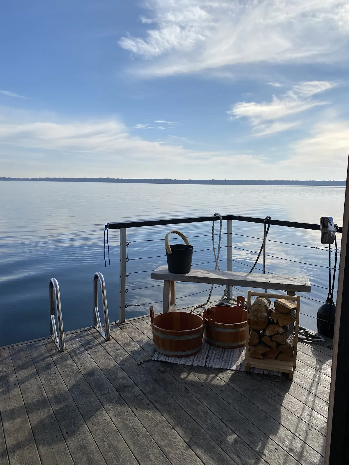 Плавательный бассейн Finnfloat в Берлине