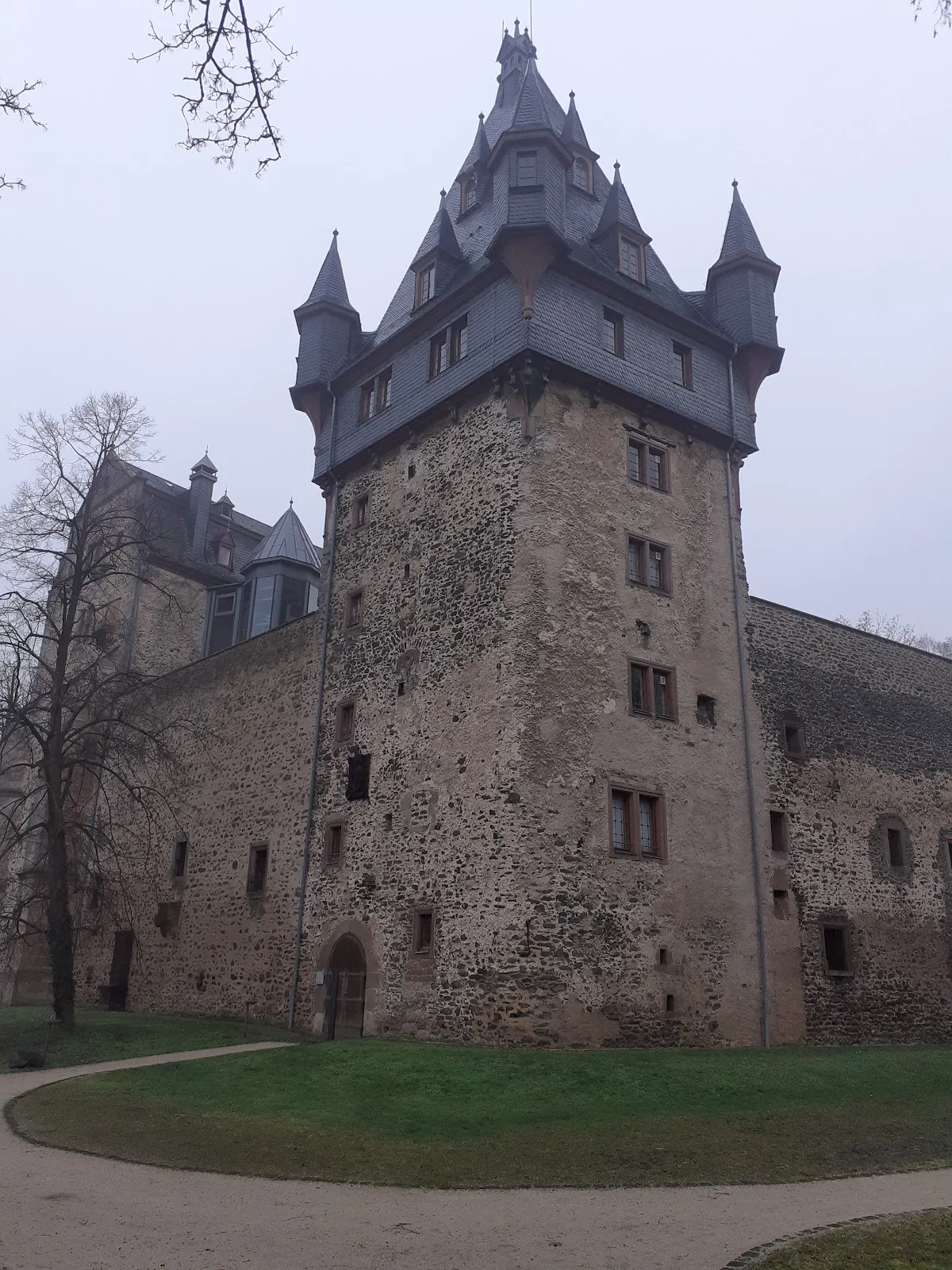 Вид на горный массив Фогельсберг в Германии