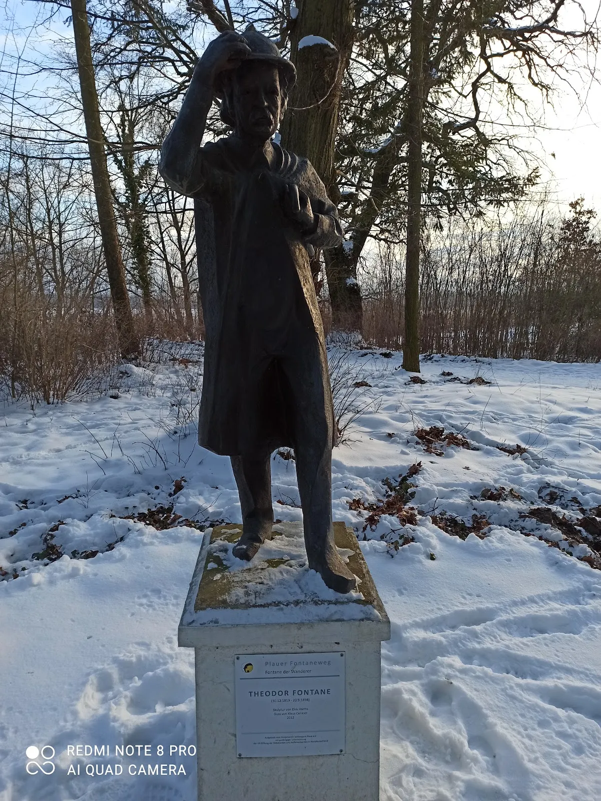 Фонтан-памятник Теодора Фонтане в парке Шлосспарк, Плауэ