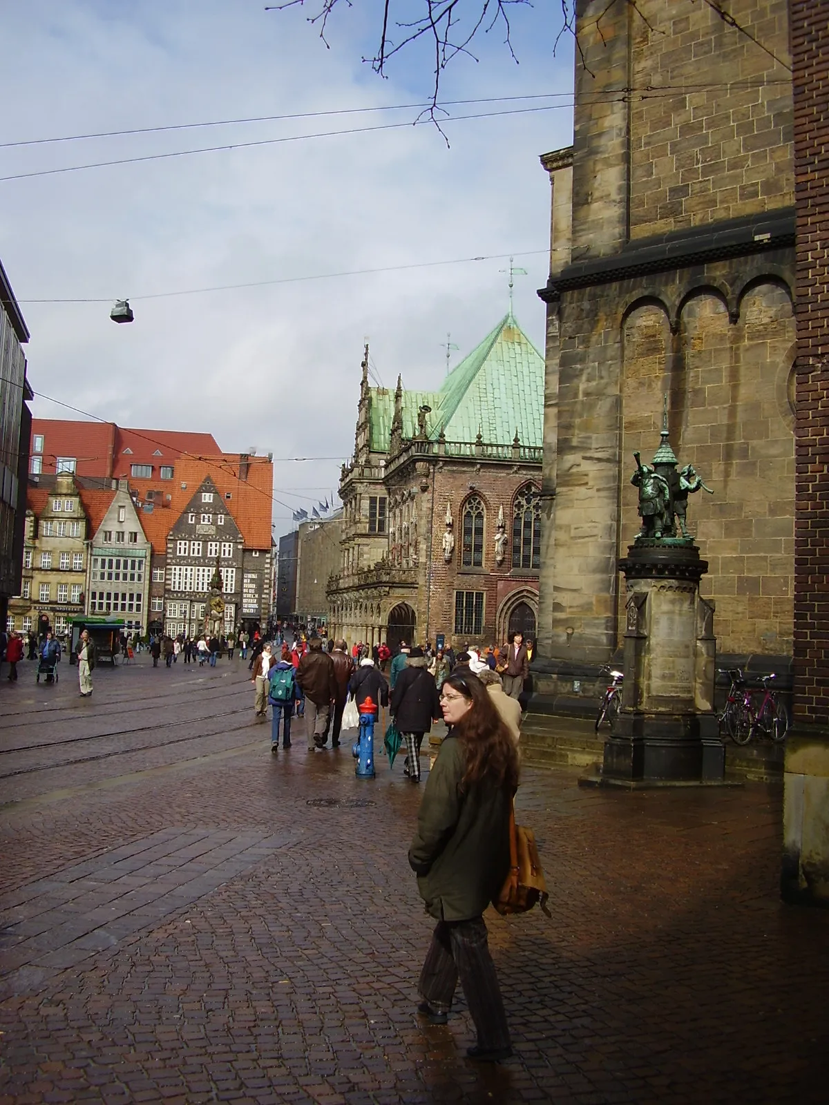 Фонтан Трубачи с изображением трубачей в городе Бремен