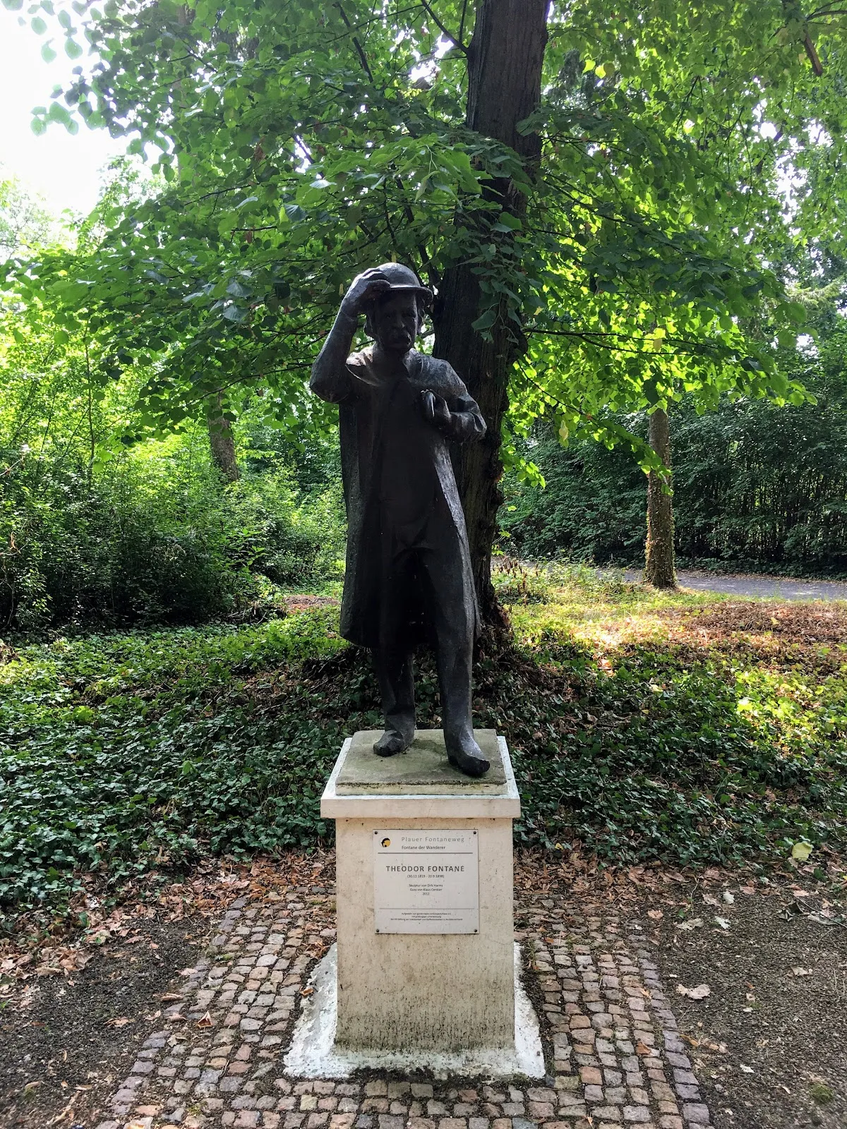 Фонтанный памятник Дирка Хармса