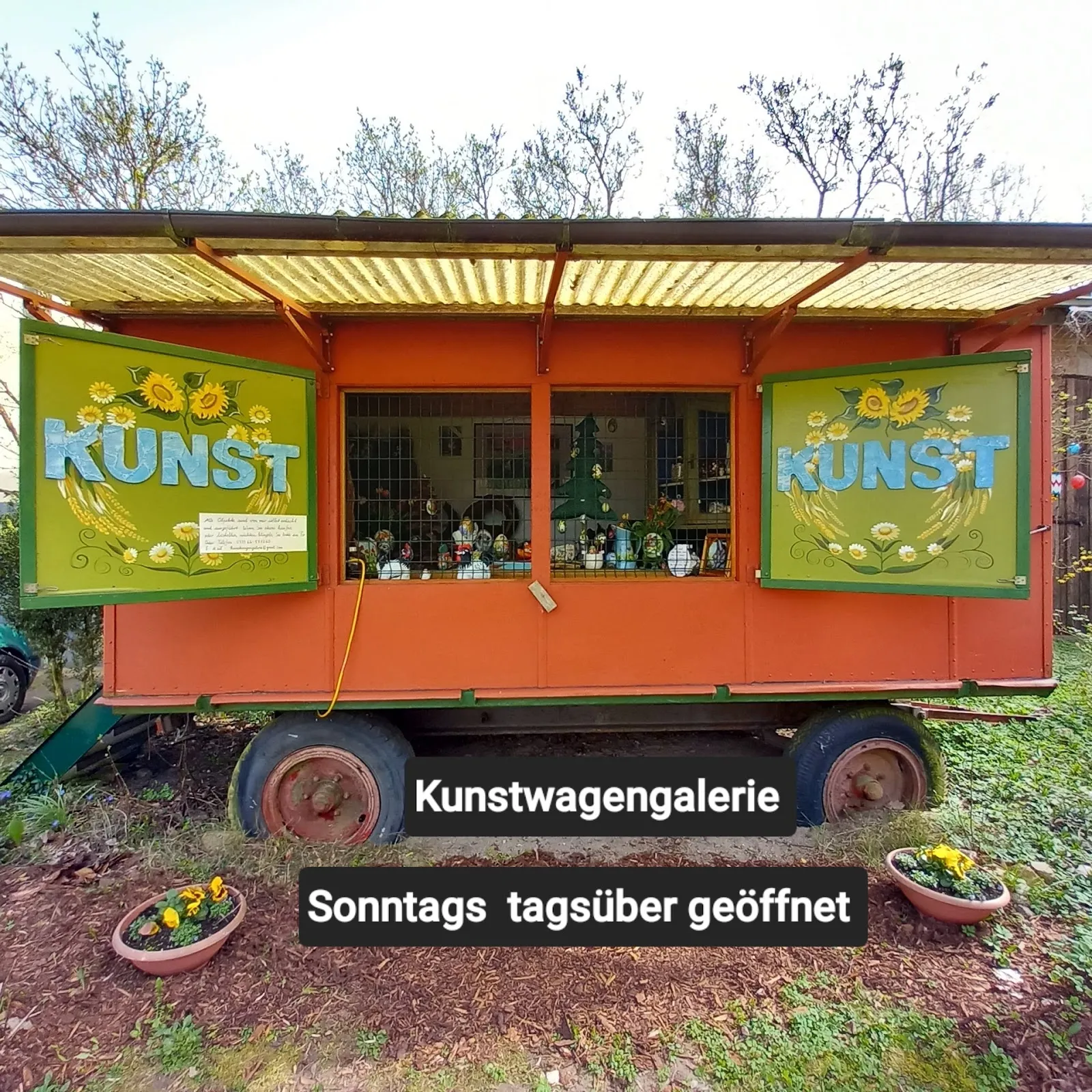 Здание галереи Kunstwagengalerie в Хорине