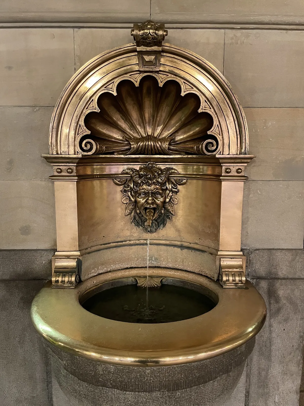 Гамбургская ратуша и Ратушная площадь