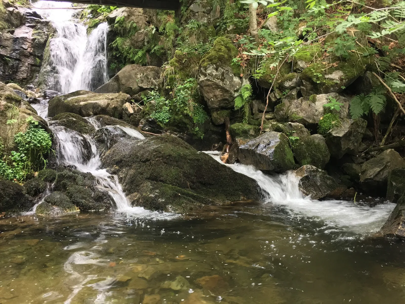 Геслахские водопады в Штутгарте, Германия