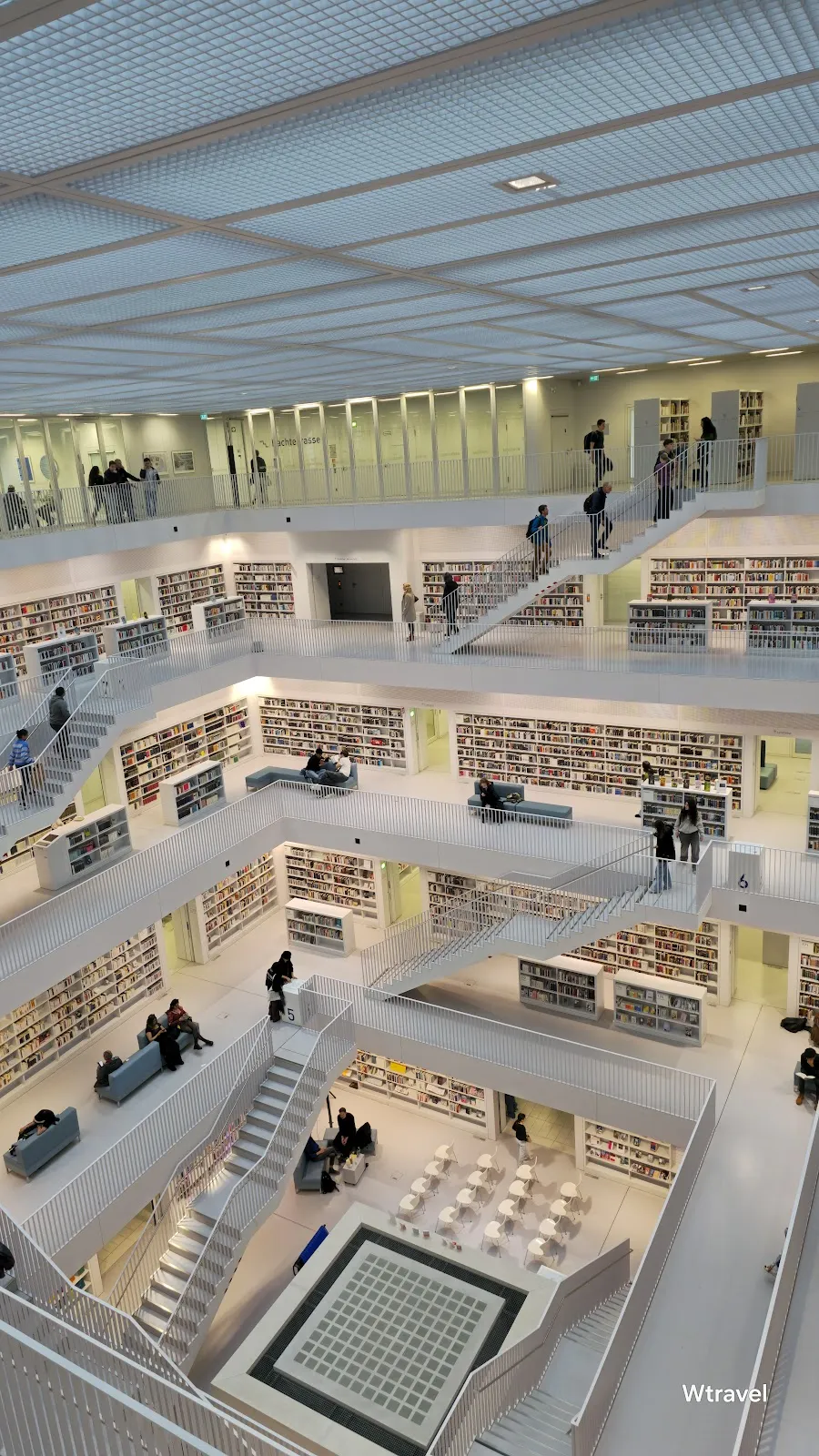 Городская библиотека на Майландер Плац