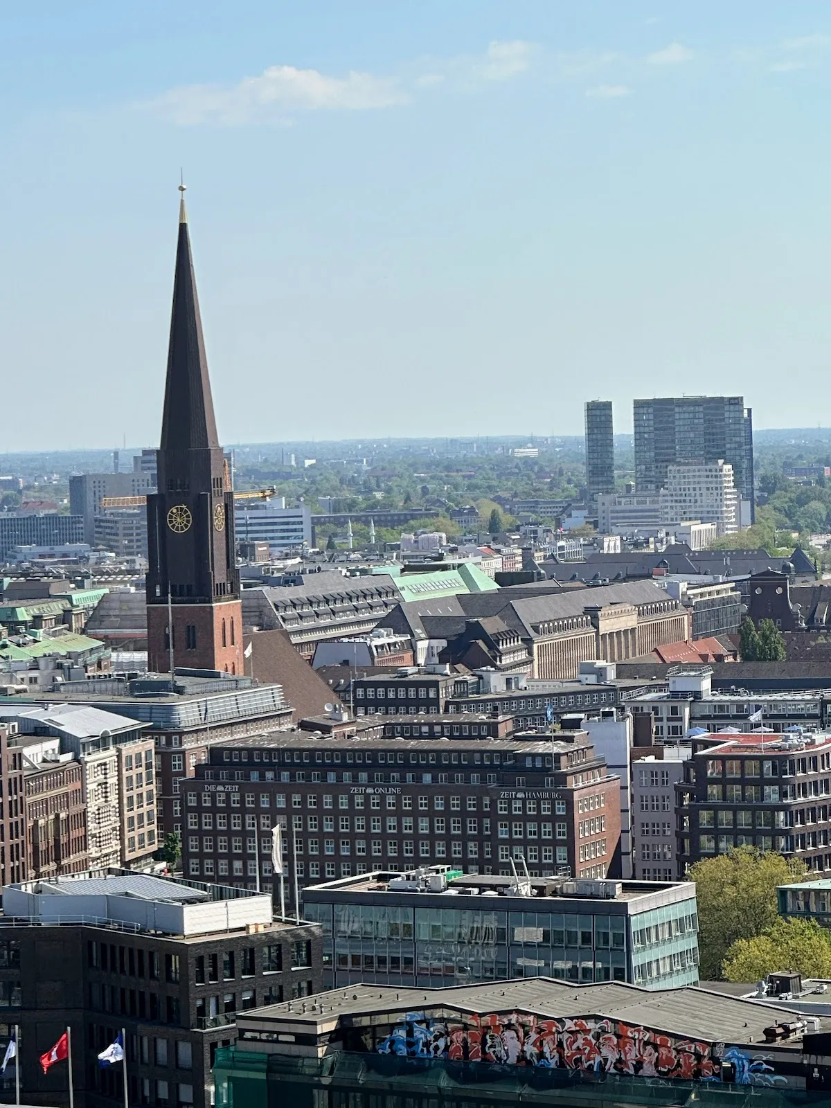 Исторические оборонительные сооружения Грюнанлаге Хопфенмаркт в Гамбурге.