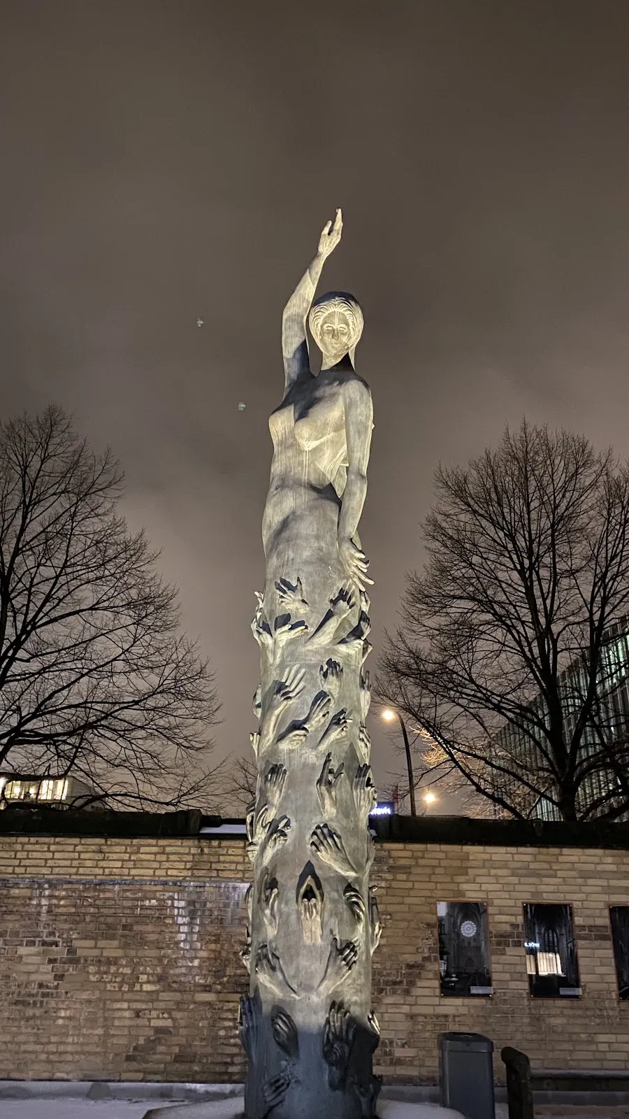 Исторические оборонительные сооружения Грюнанлаге Хопфенмаркт в Гамбурге.