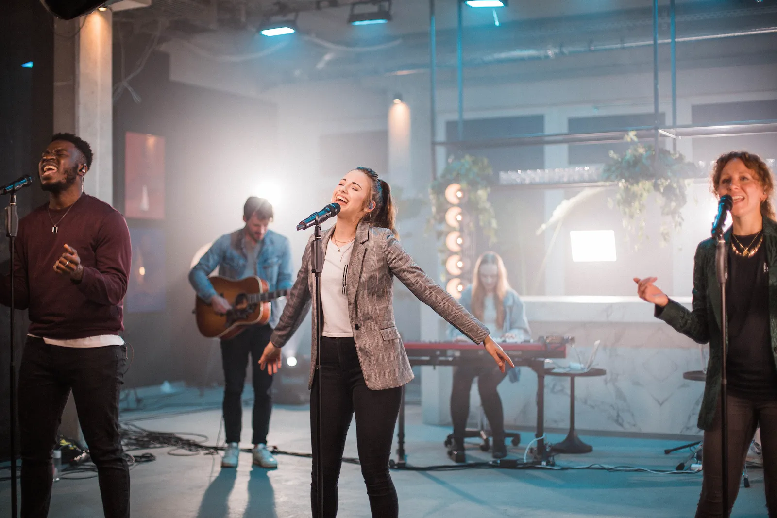 Здание церкви Хиллсонг в Берлине