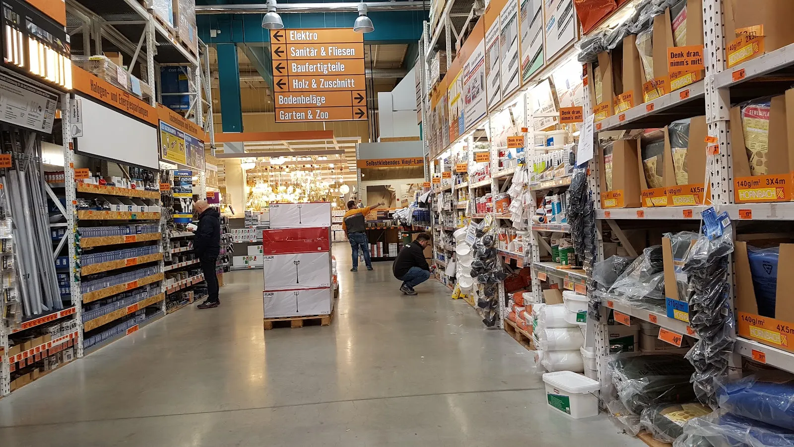 Здание гипермаркета HORNBACH Bremen Weserpark