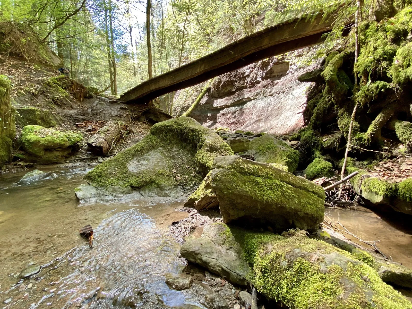 Водопад в долине Хёршбахталь, Мурхардт, Германия