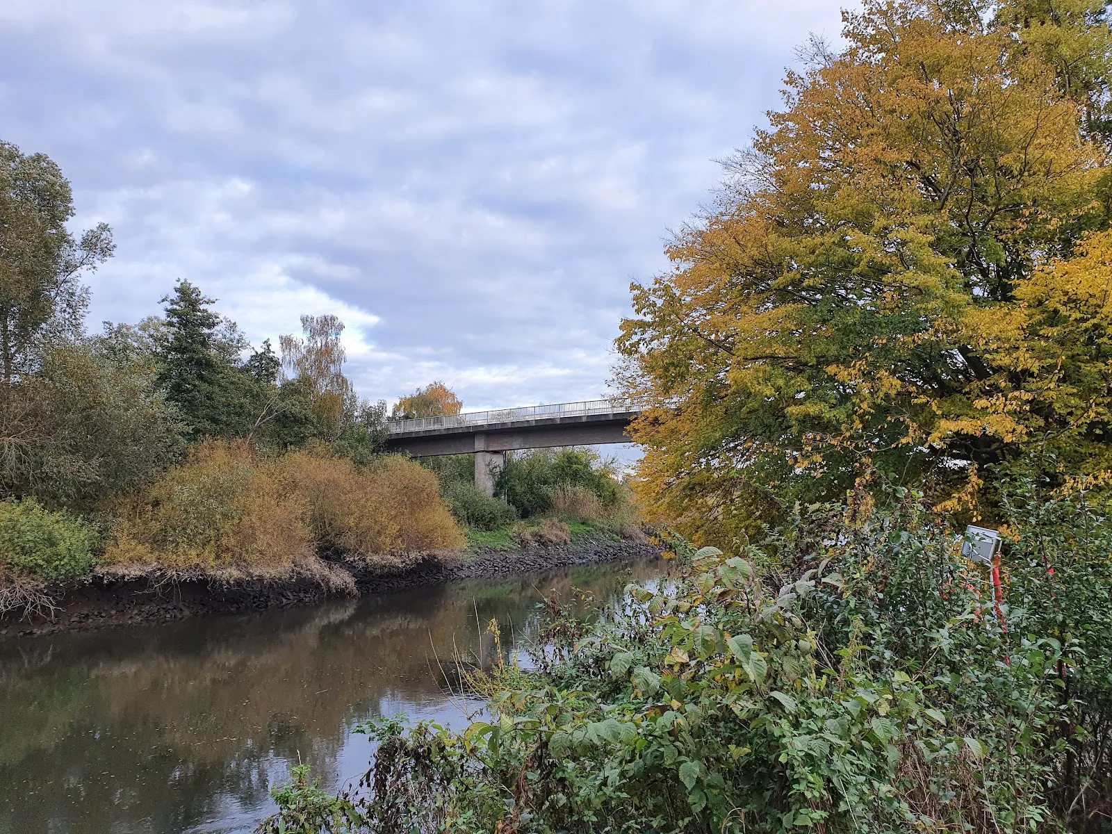 Ильменаубрюкке и ресторан Тиденхуб