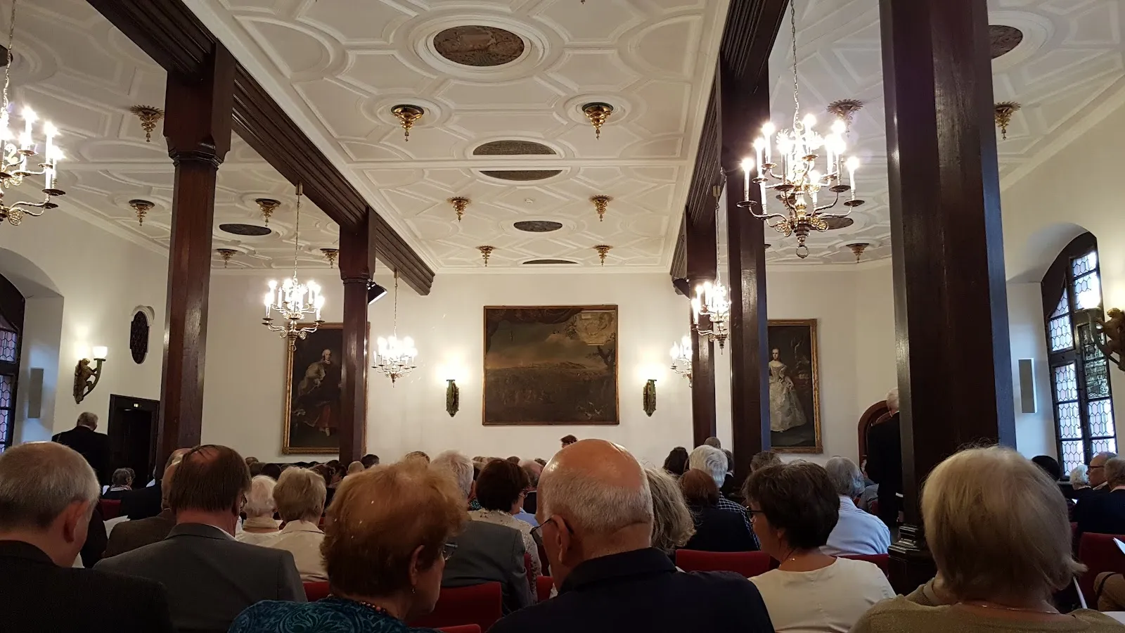 Исторический дом торговли, главный фасад