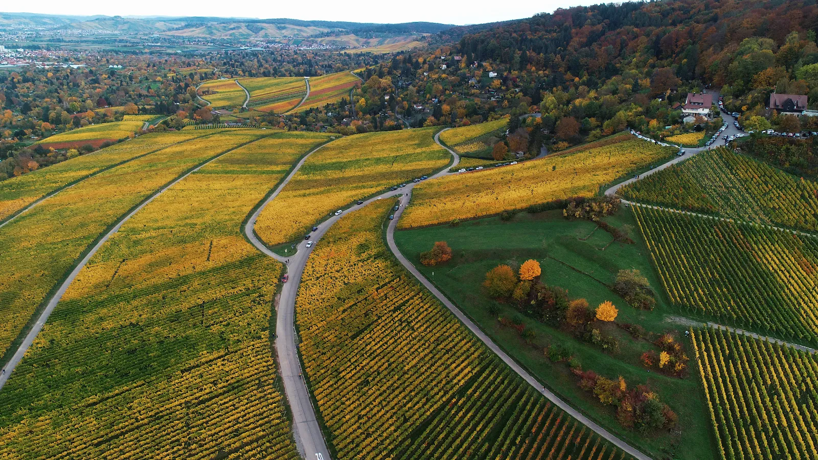 Вид на Штутгарт со смотровой площадки на Каппельберге