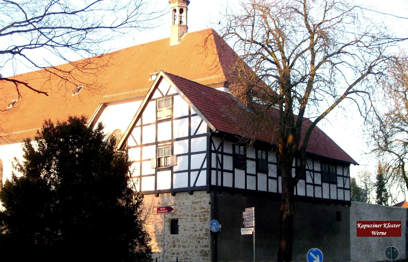 Вид на Капуцинский монастырь Верне