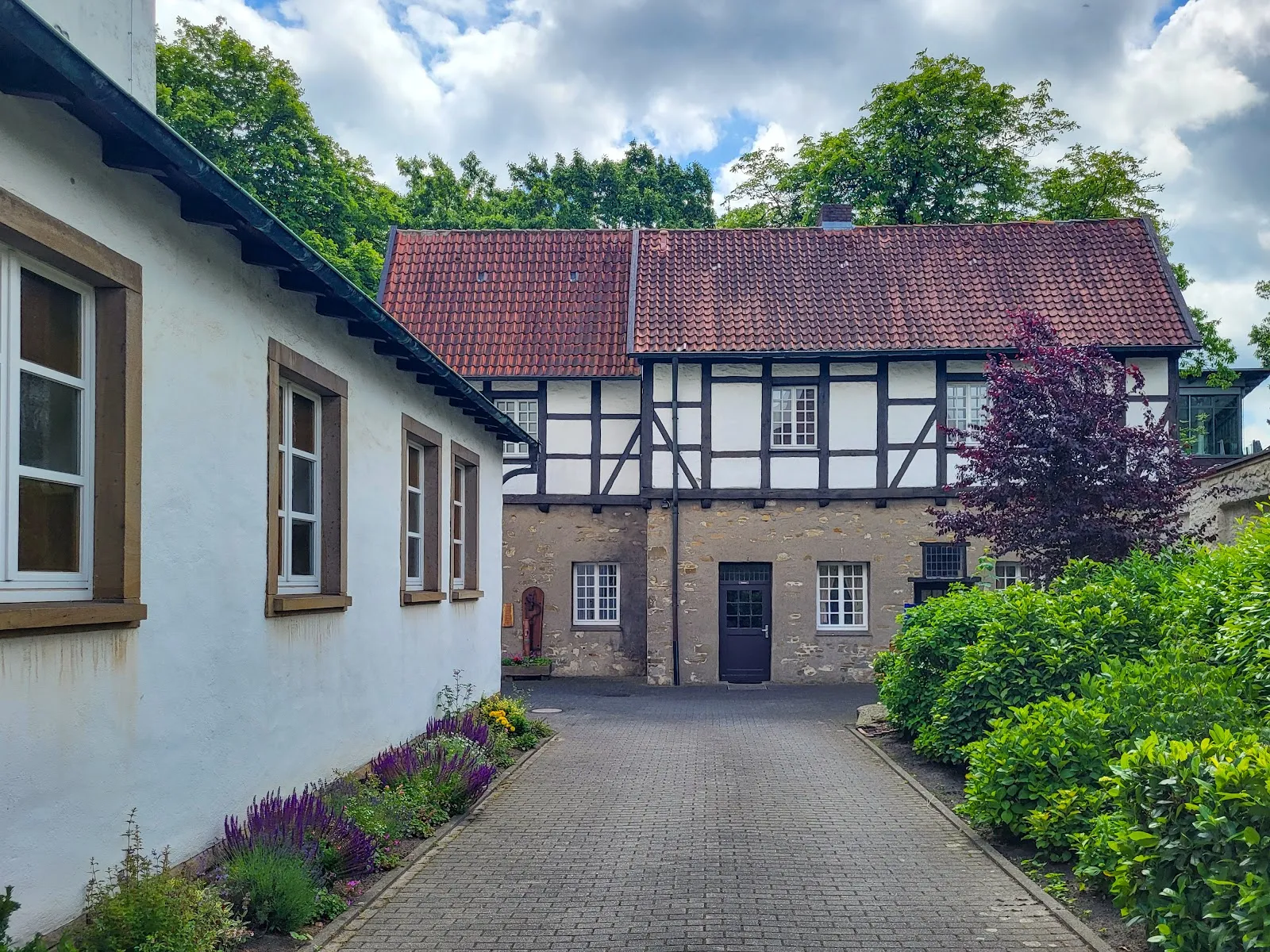 Вид на Капуцинский монастырь Верне