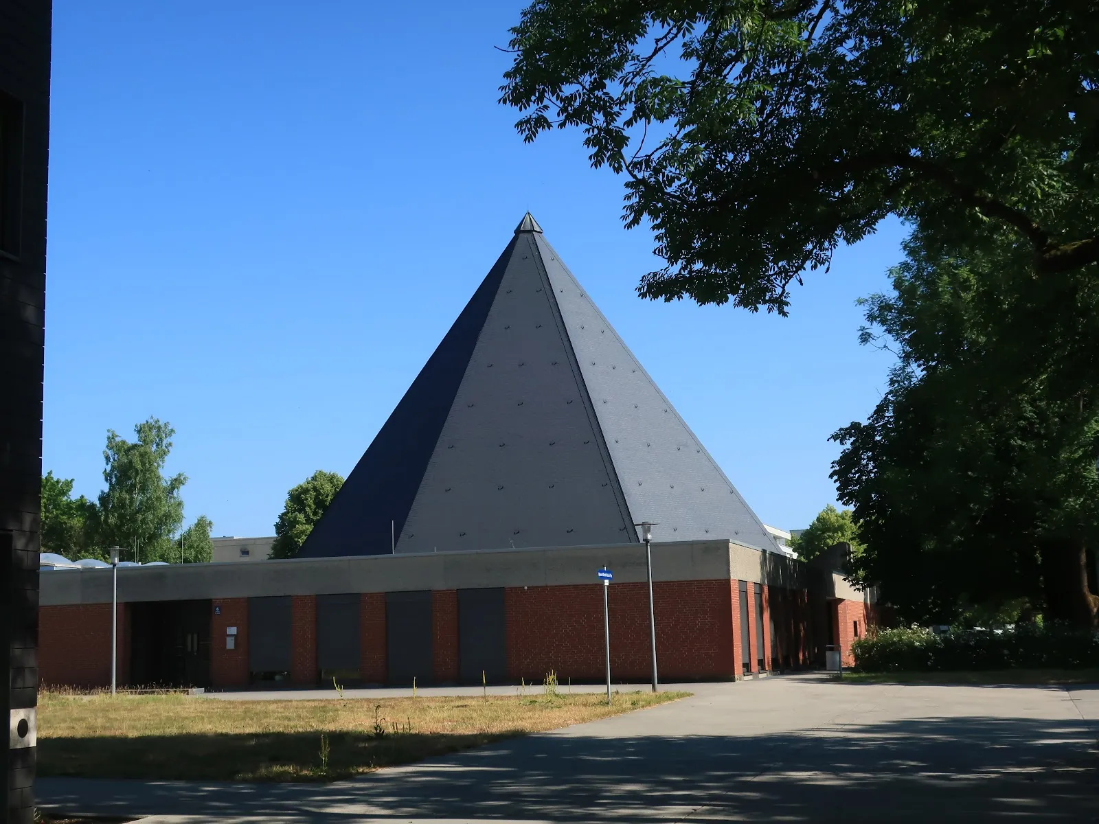 Католическая церковь «Семь скорбей Марии»