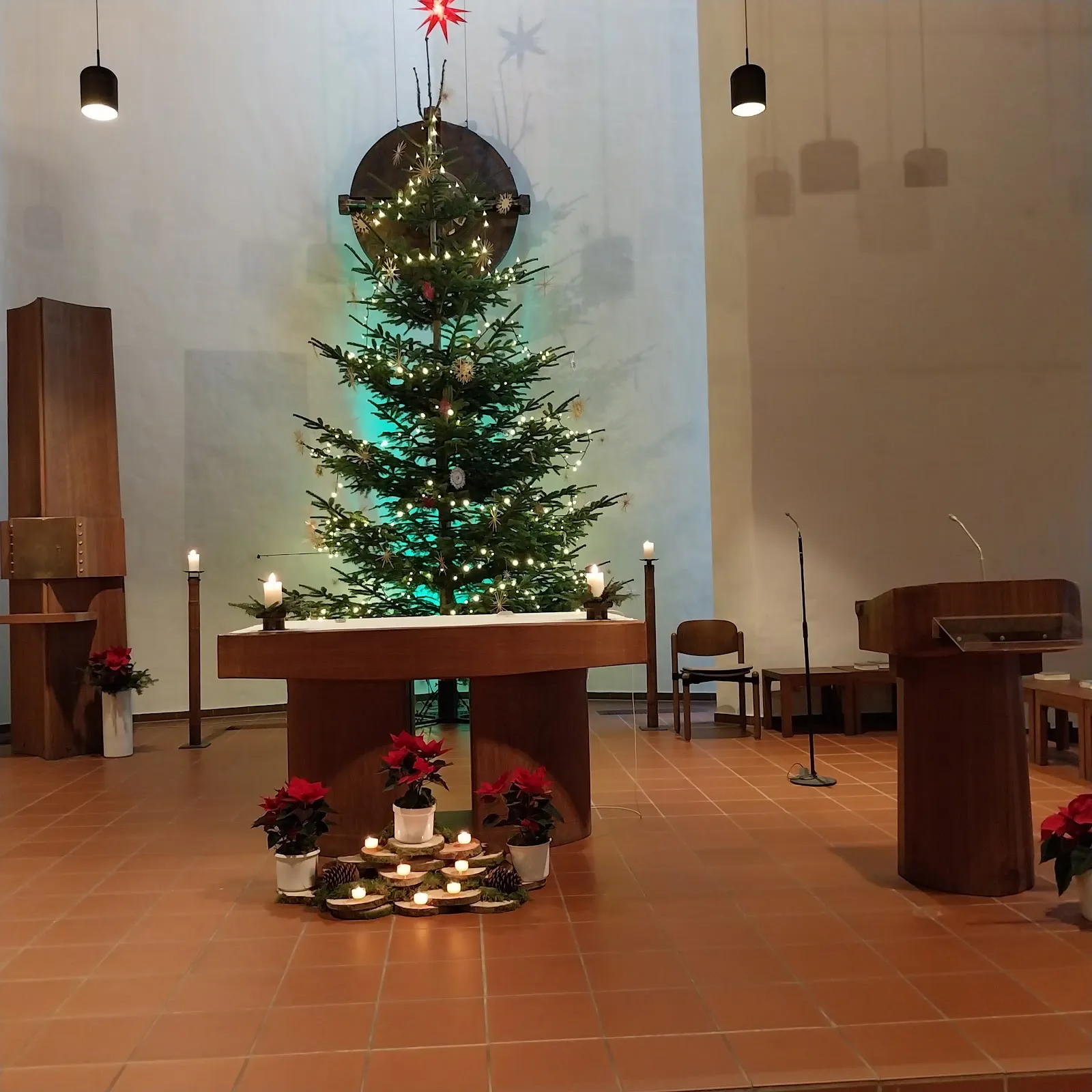 Католическая церковь Святой Хильдегарды в Бремене