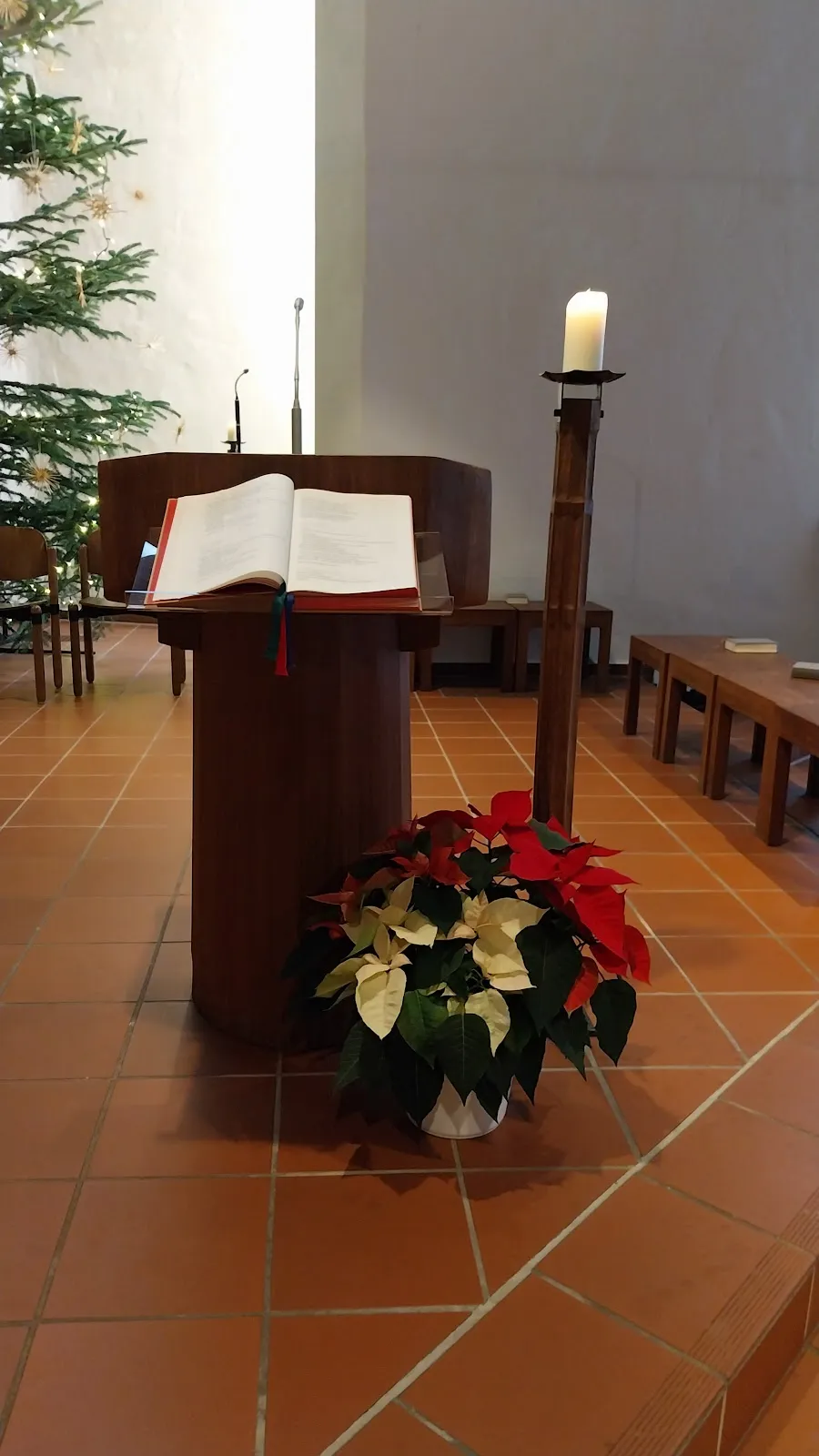 Католическая церковь Святой Хильдегарды в Бремене