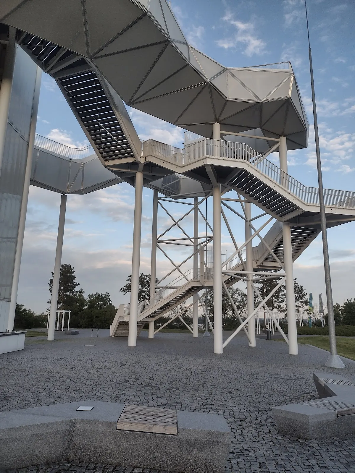 Парк Киенберг с международными садами в Берлине