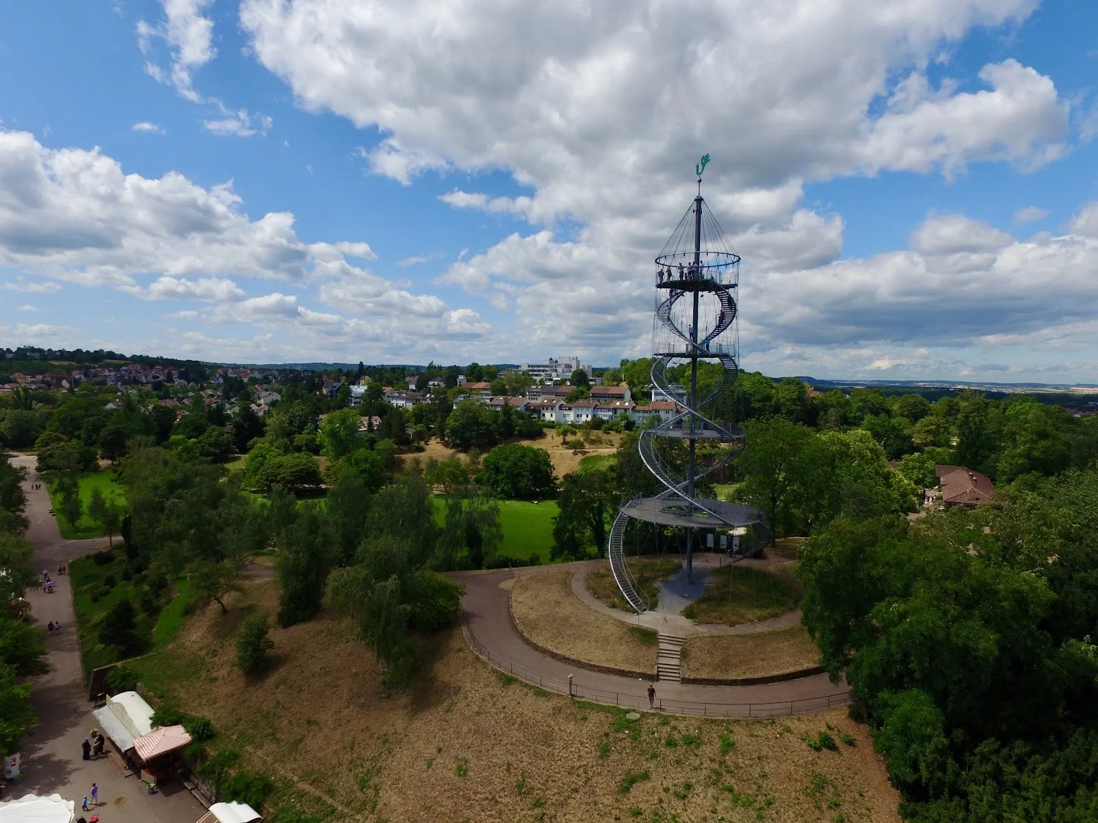 Вид на Штутгарт с Киллесбергской башни