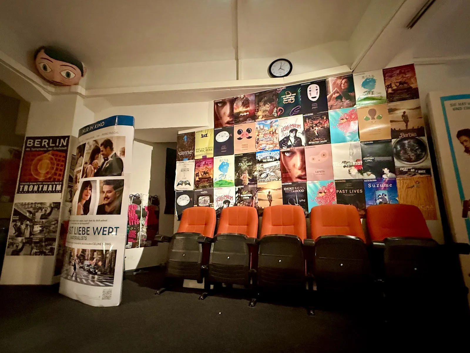 Здание кинотеатра Kino Central в Берлине