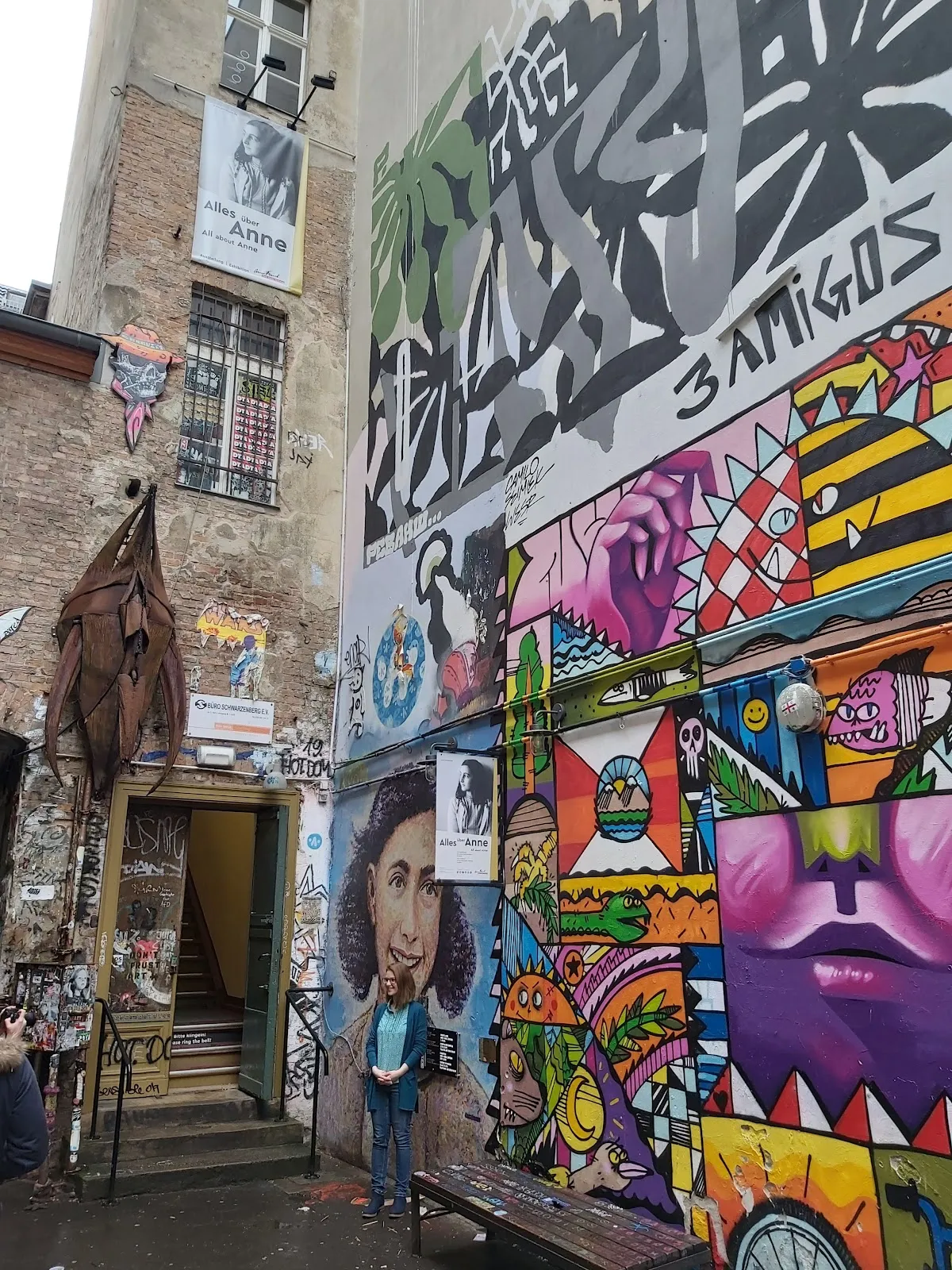 Здание кинотеатра Kino Central в Берлине