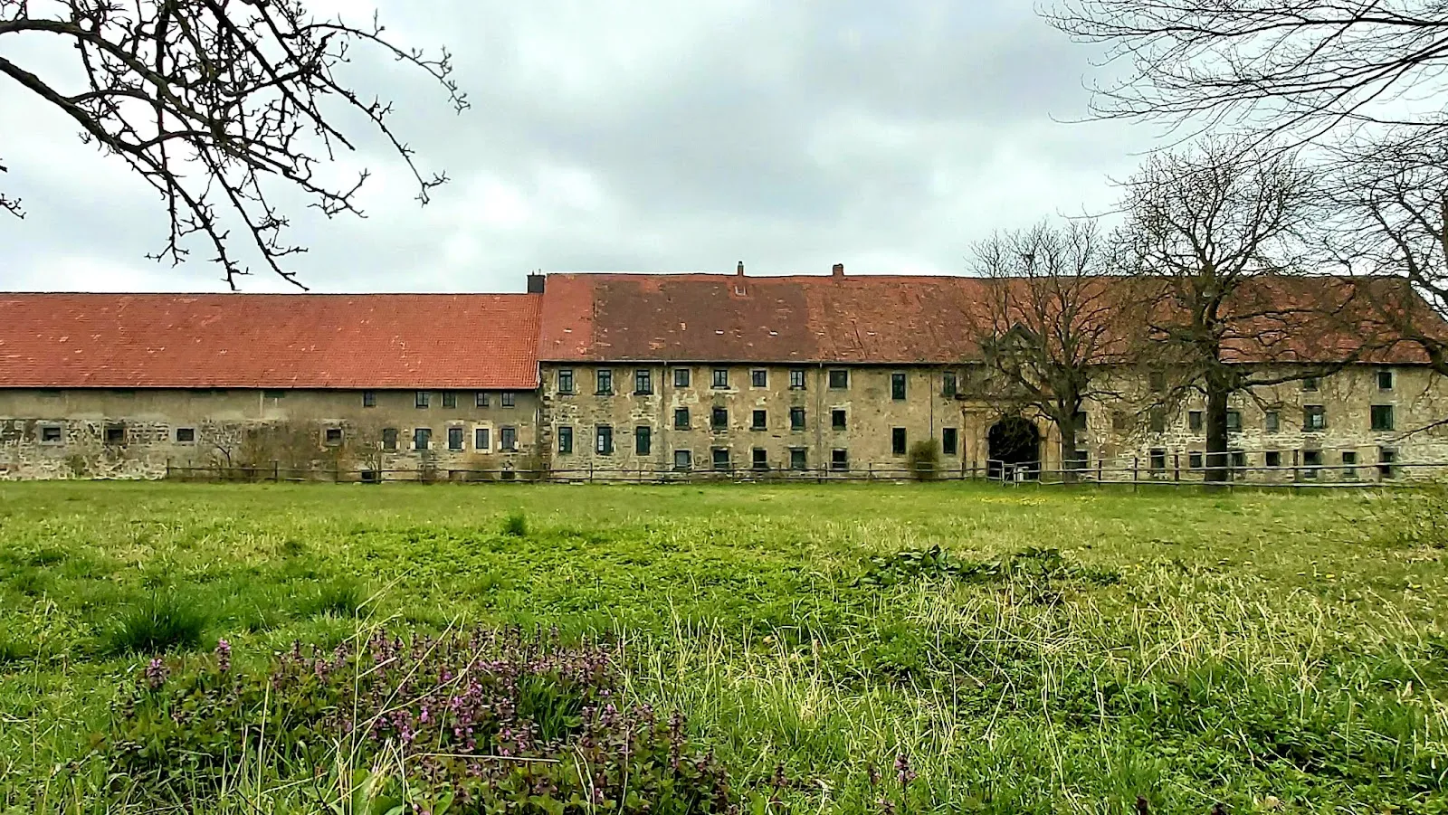 Клостергут Рихенберг - историческое здание монастыря в Германии