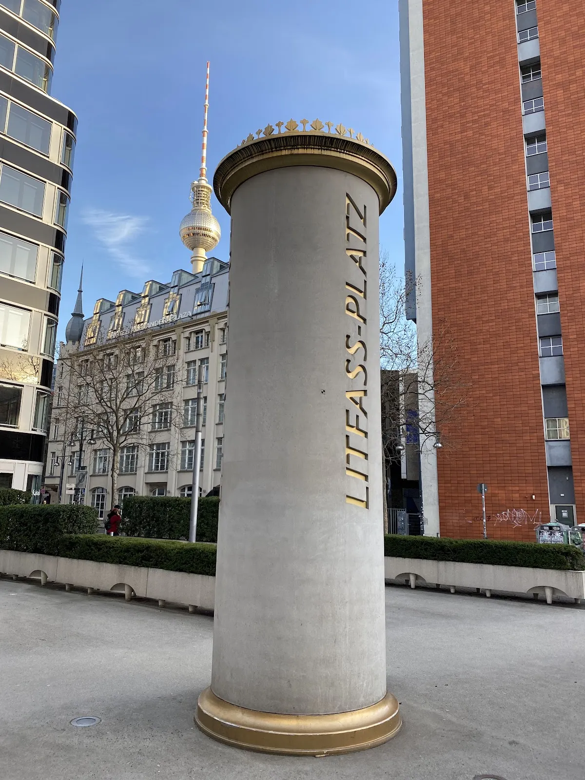 Колонна Литфаса, рекламный столб, историческая достопримечательность Берлина