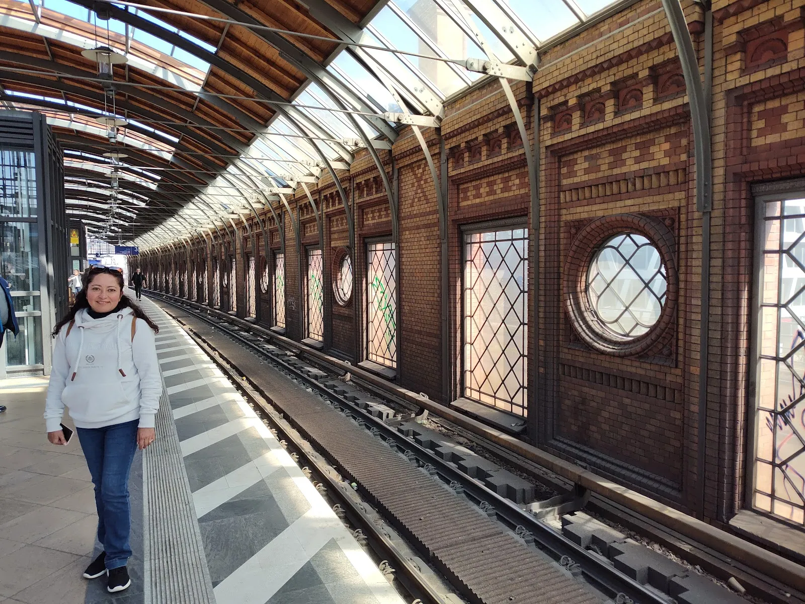 Колонна Литфаса, рекламный столб, историческая достопримечательность Берлина