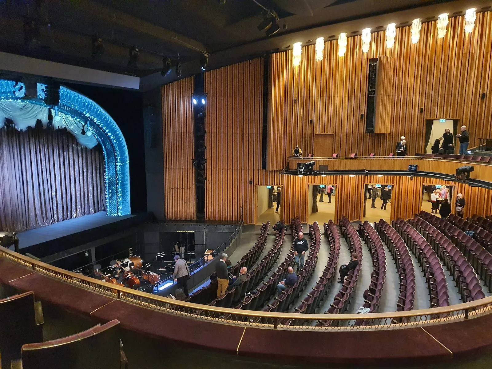 Здание Комической оперы Берлина