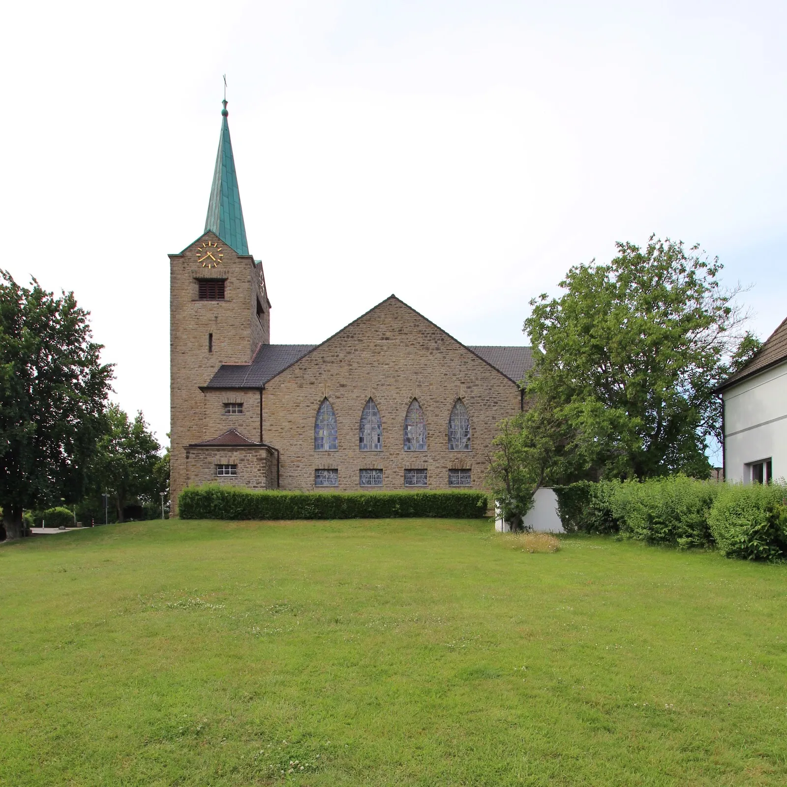 Крестовая церковь в Бергхофене, Дортмунд, Германия