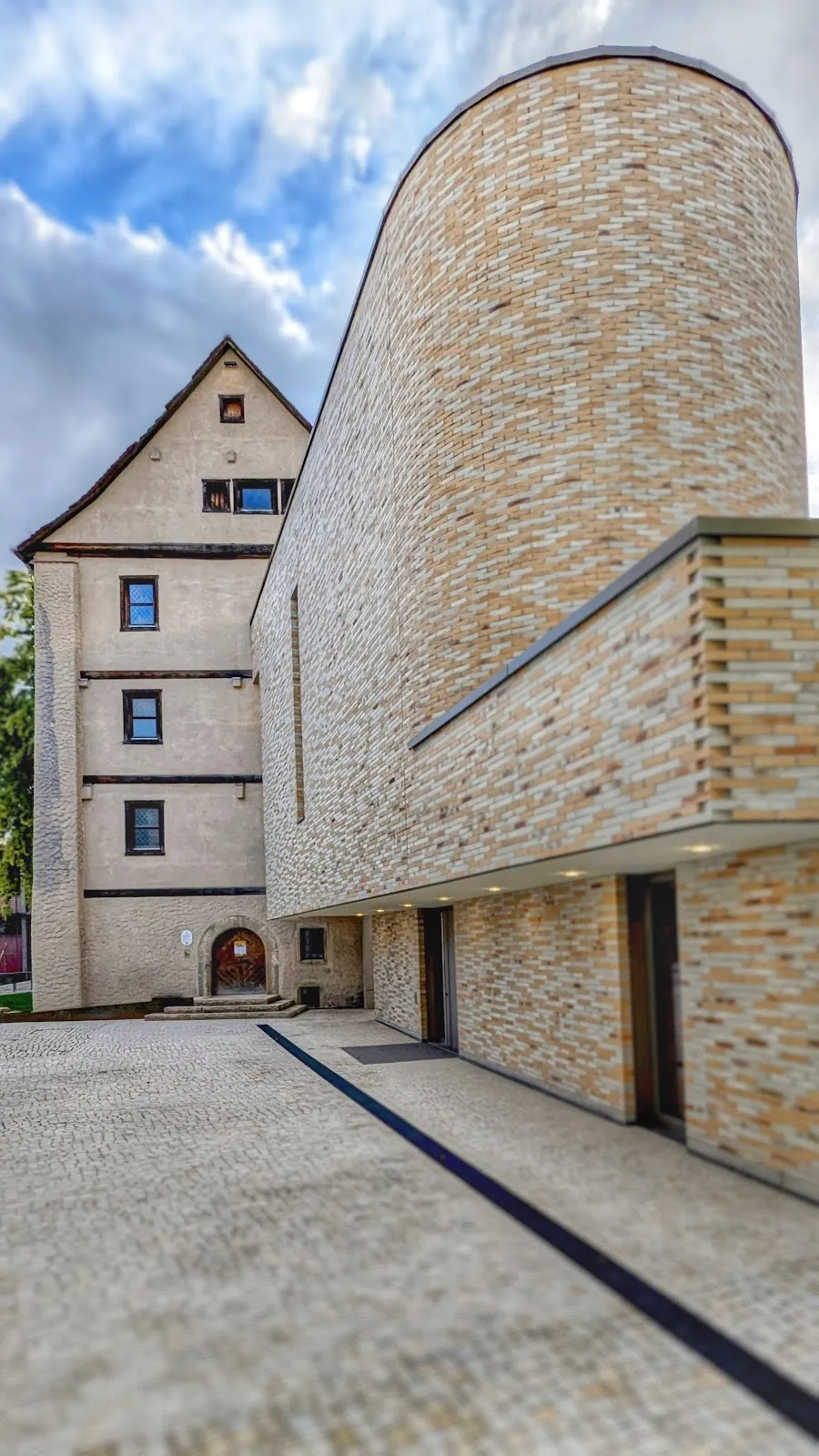 Архитектура Культурного центра Клостеркирхе в Пфуллингене