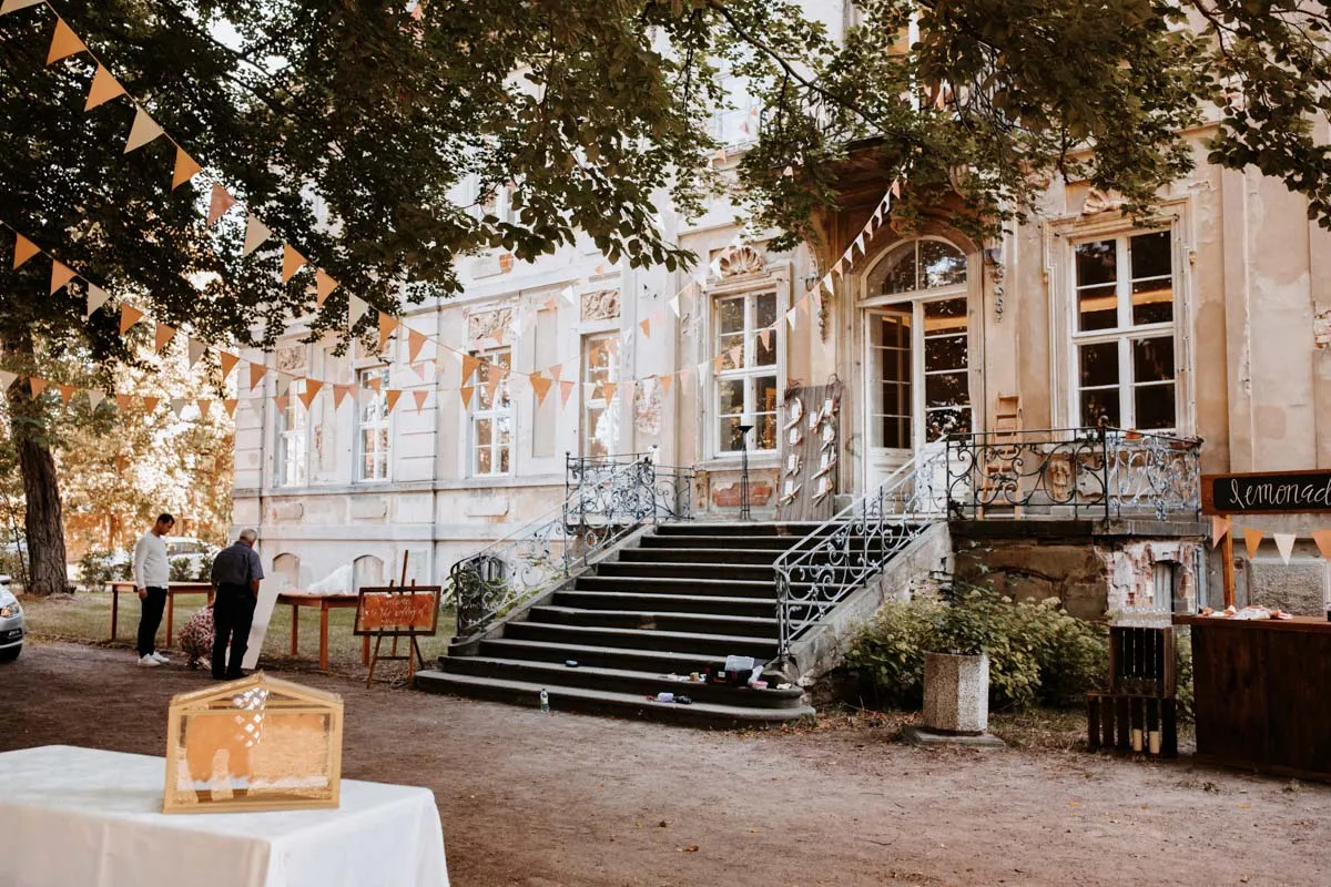 Культурный замок Росков, Германия, вид снаружи