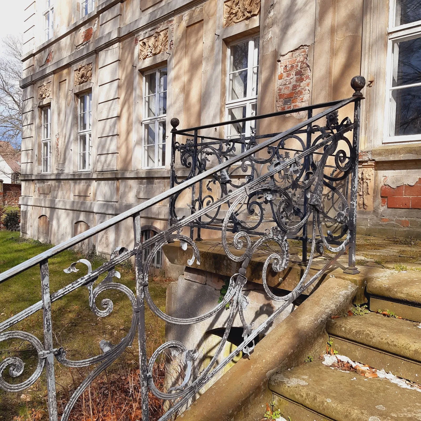 Культурный замок Росков, Германия, вид снаружи