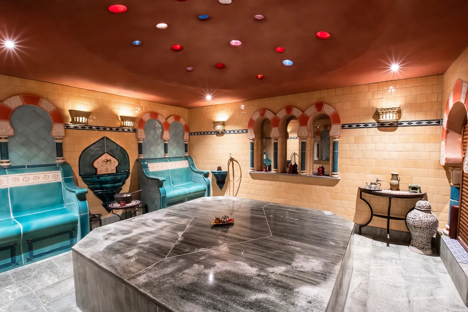 Здание спортивно-оздоровительного комплекса Квадриум Вернау