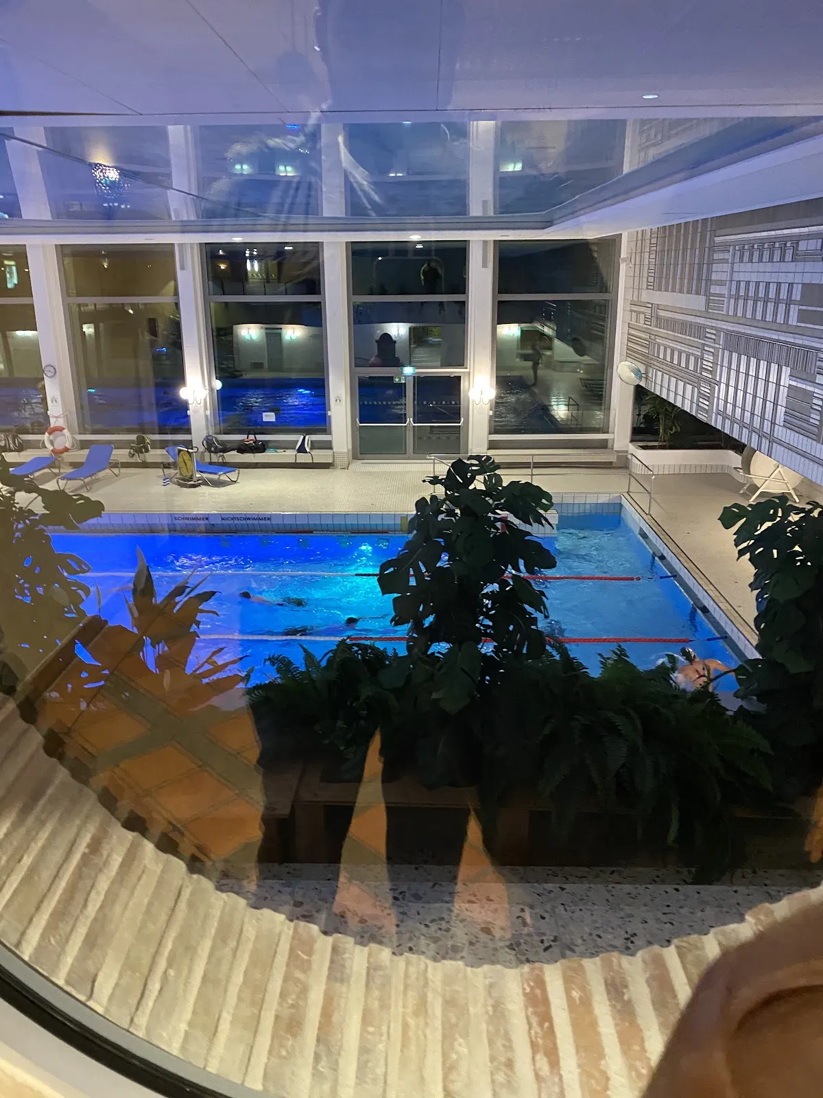 Здание спортивно-оздоровительного комплекса Квадриум Вернау