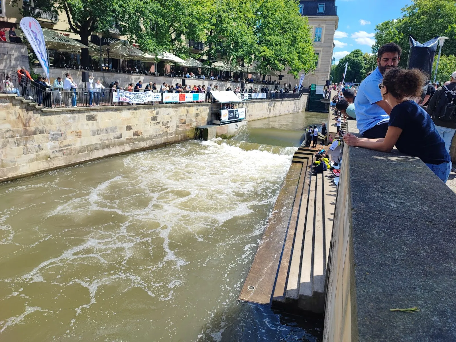 Здание Конгресс-центра Лайнешлосс в Ганновере