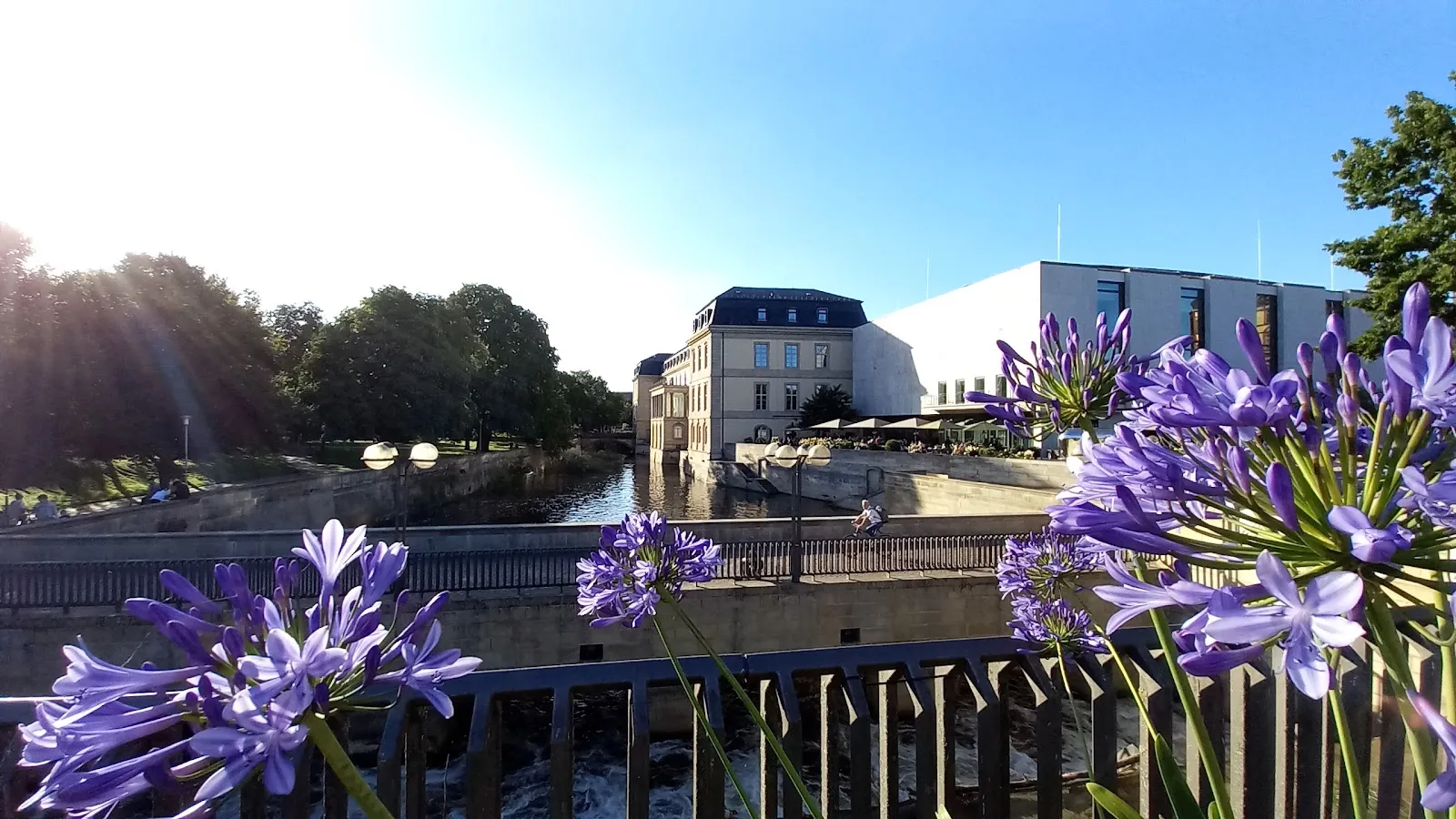 Здание Конгресс-центра Лайнешлосс в Ганновере