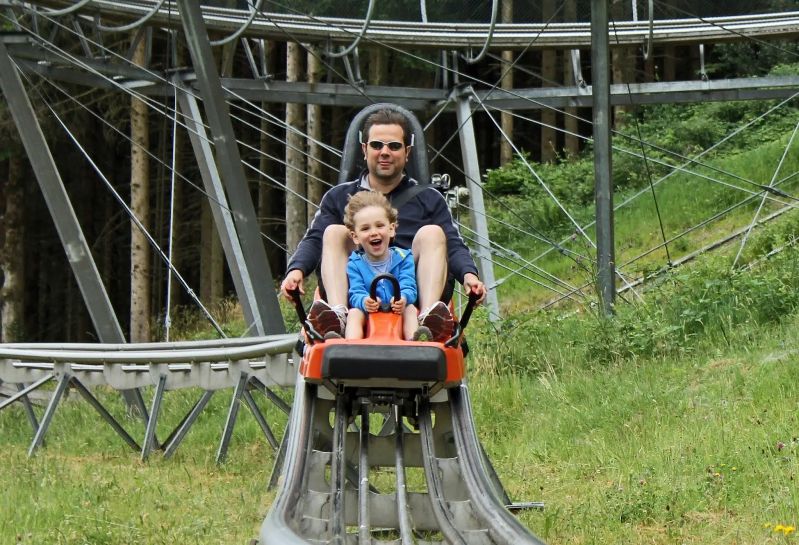 Летняя санная трасса Гутах