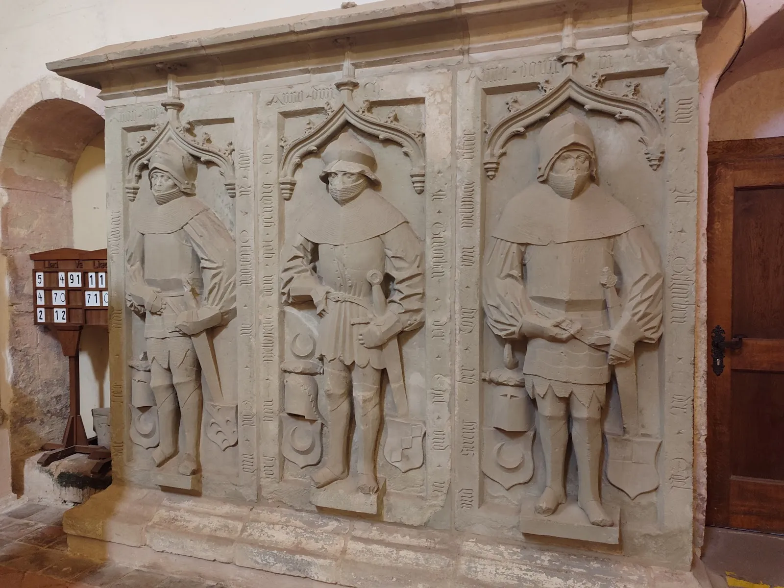 Фасад Лорхского монастыря