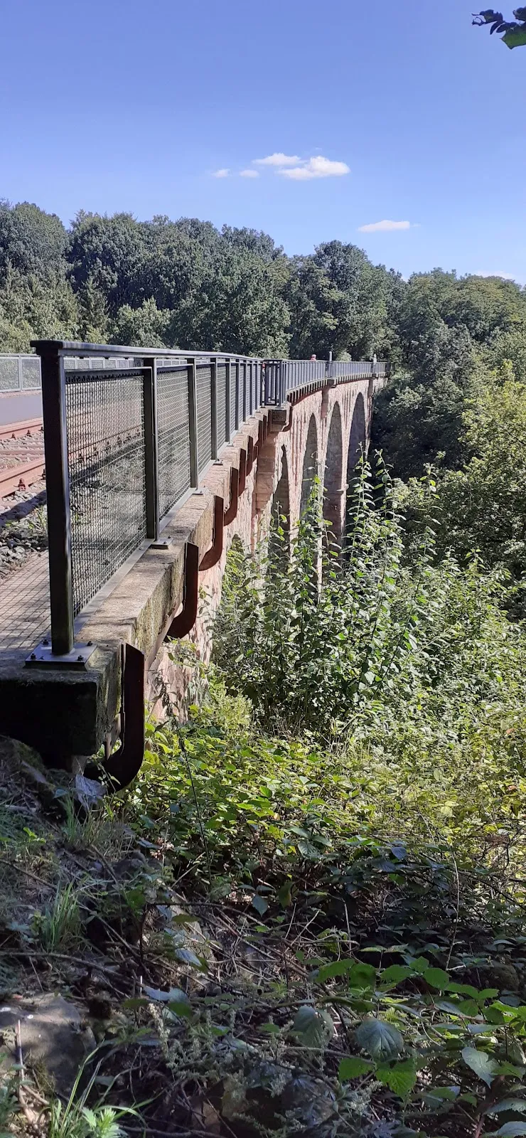 Марбахский Виадук, исторический железнодорожный мост в Германии