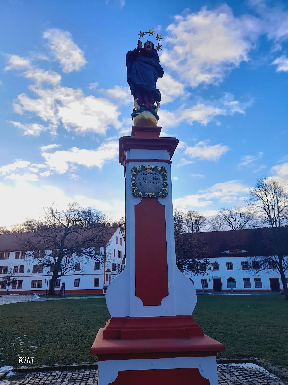 Здание Marienanstalt, историческая архитектура в Паншвиц-Кукау, Германия