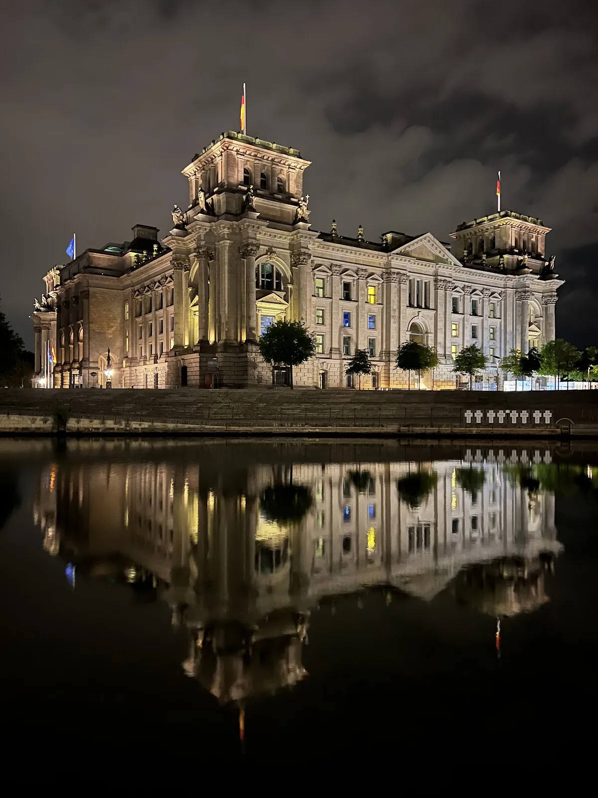 Памятник советским воинам в Тиргартене, Берлин