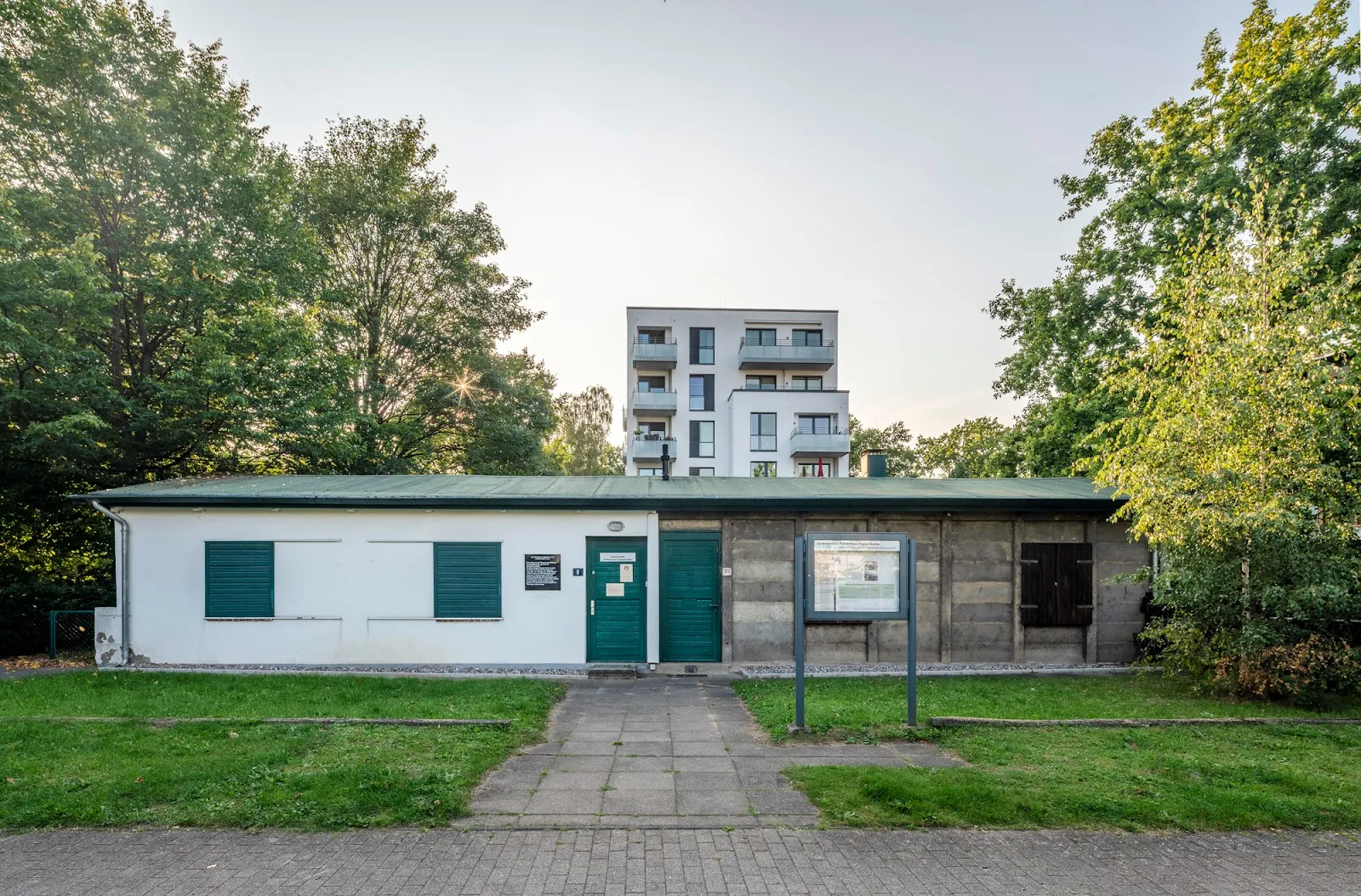 Мемориал «Plattenhaus Poppenbüttel»