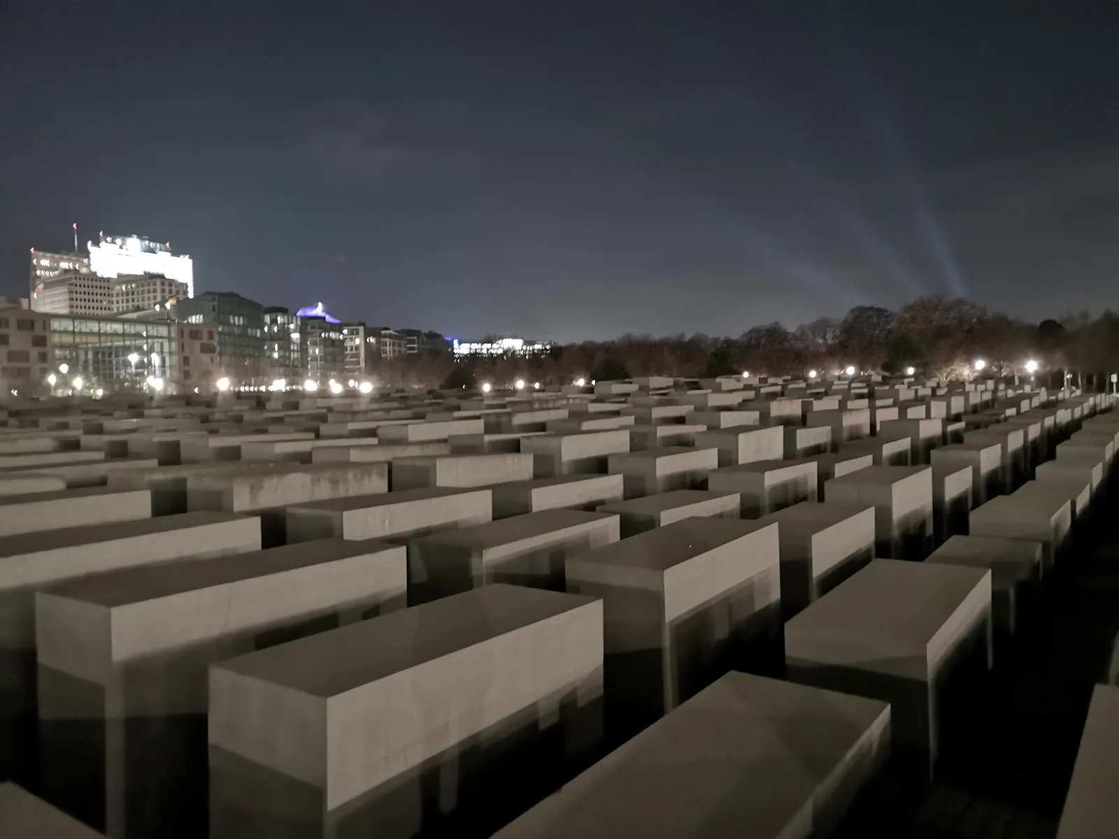 Мемориал жертвам Холокоста в Берлине, бетонные плиты, архитектура