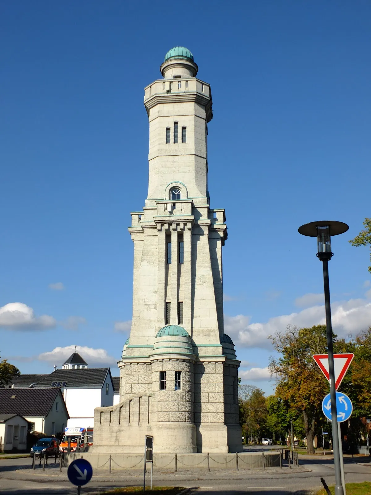 Мемориальная башня Гросберен