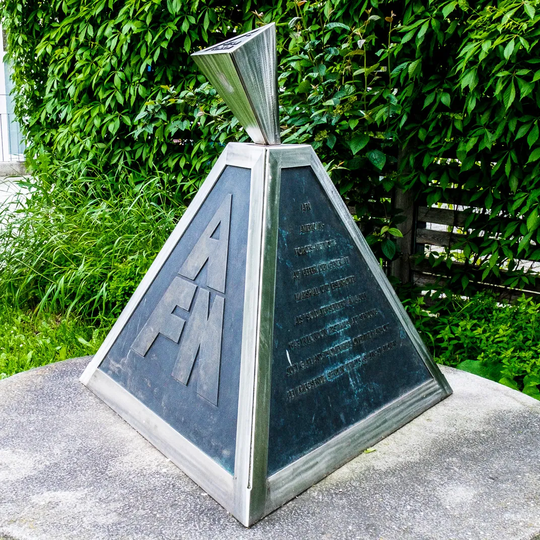 Мемориальная пирамида AFN