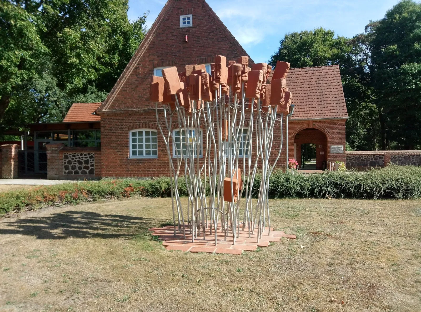 Мемориальный комплекс Вёббелин, Германия