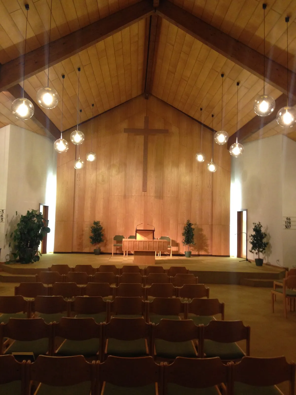 Здание Международной Баптистской Церкви Мюнхена