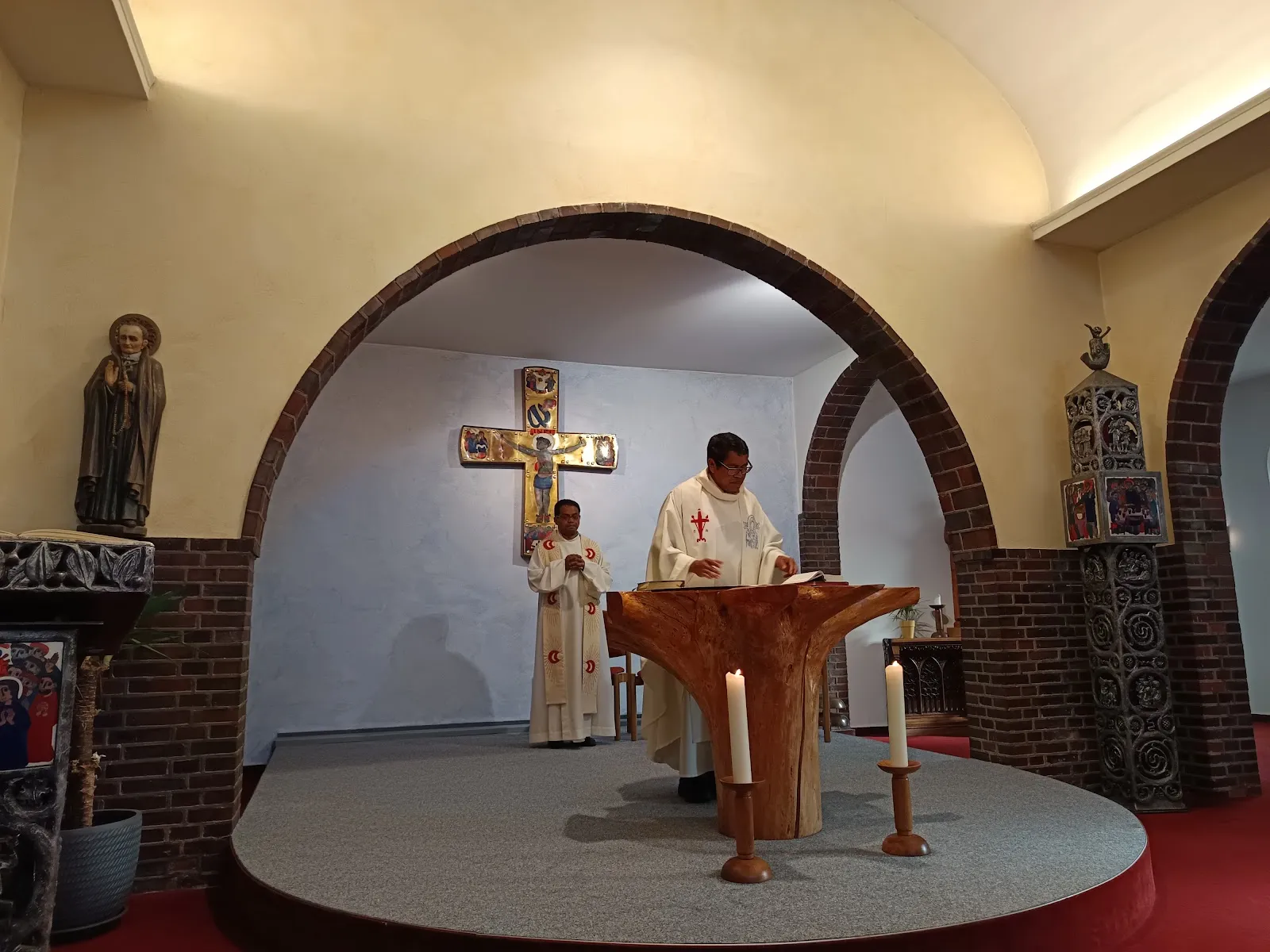 Молодежный монастырь Кирххеллен, Германия. Историческое здание.